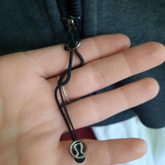 Lululemon scuba hoodie - Picture 5 of 5